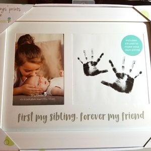 Tiny Ideas Sibling Prints Frame beautiful frame